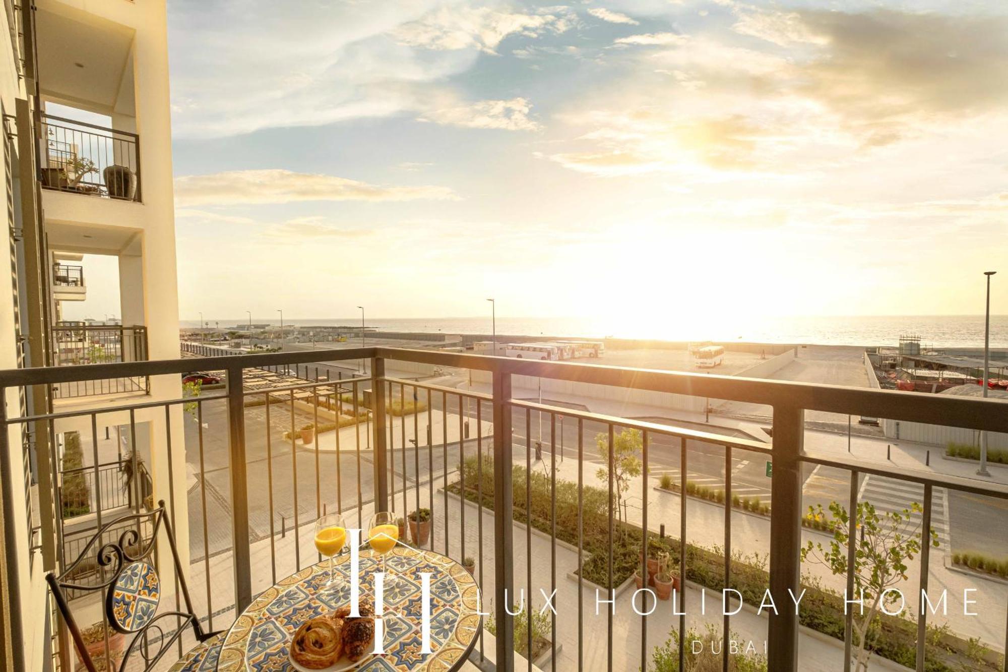 Lux - The La Mer Sea View Suite 3 دبي المظهر الخارجي الصورة